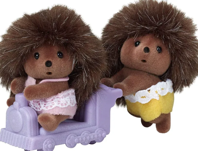 Sylvanian Families Figursett - Pinnsvintvillinger m/ leketog 5424