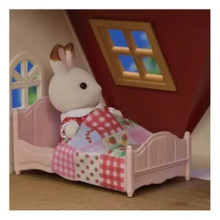 Sylvanian Families Starthus m/ figur og tilbehør - Red Roof Cosy Cottage